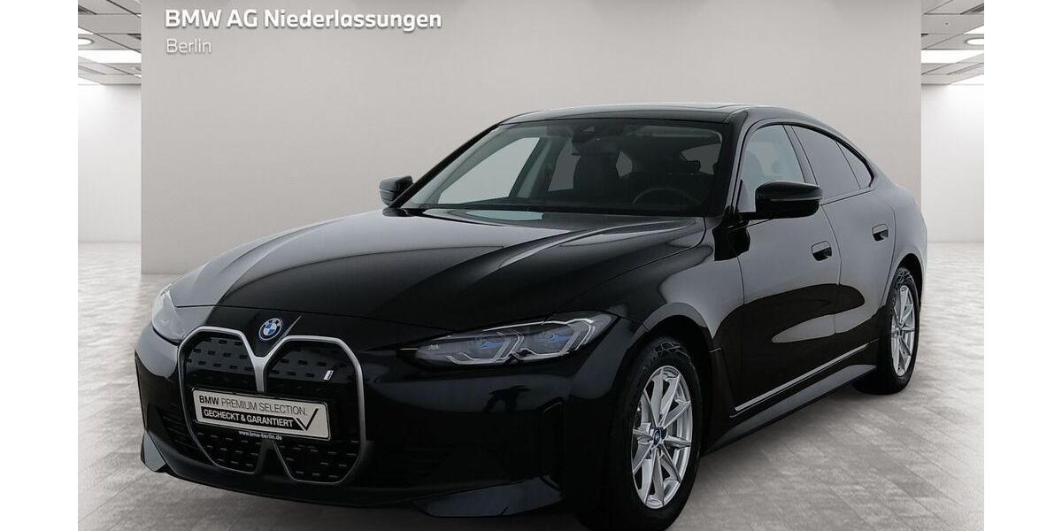 BMW i4 12.796 km 42.200 &euro; Berlin 12683