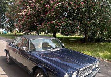 Jaguar XJ12 70.400 km 29.900 &euro; Berlin 12277