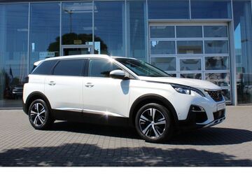 Peugeot 5008 51.076 km 22.995 &euro; Potsdam 14482