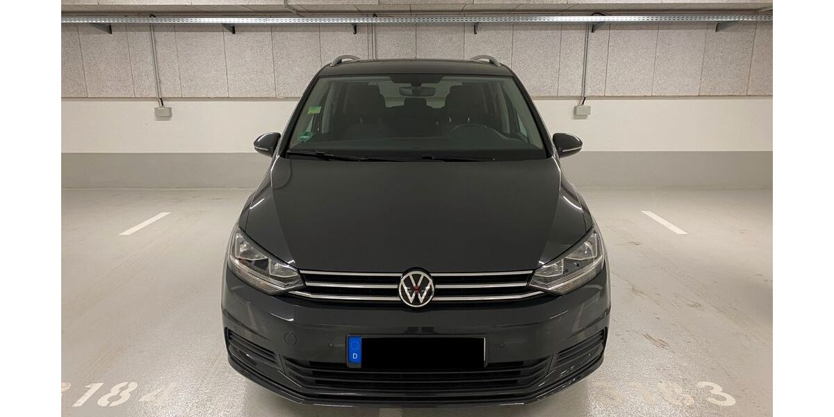 VW Touran 85.051 km 21.900 &euro; Berlin 12159