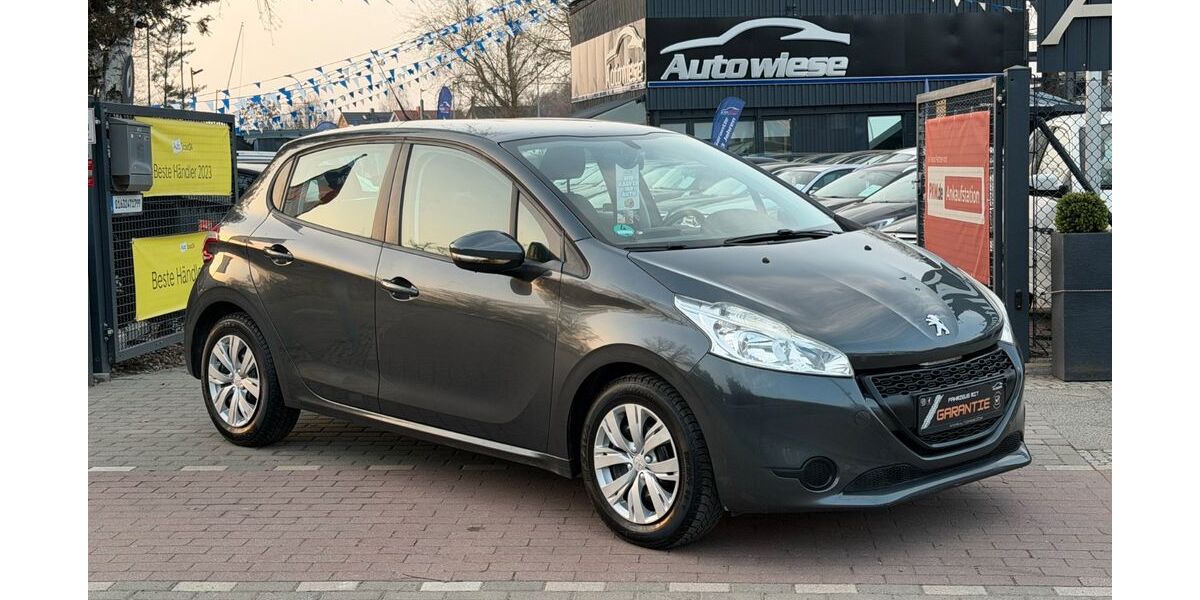 Peugeot 208 115.261 km 5.490 &euro; BERLIN 13127