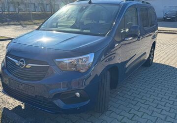 Opel Combo 52.300 km 17.250 &euro; Berlin 12277