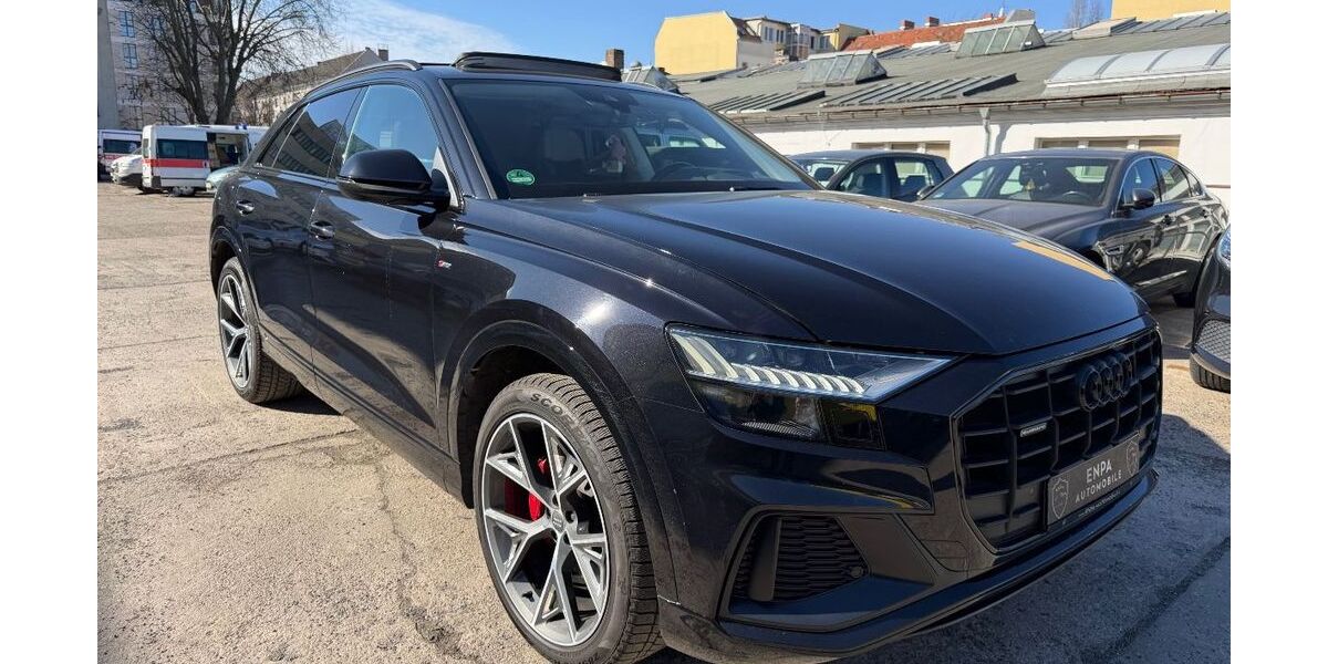 Audi Q8 94.215 km 49.990 &euro; Berlin 13187