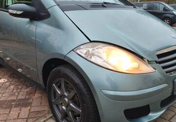 Mercedes-Benz A 170 140.237 km 2.399 &euro; Berlin 12349