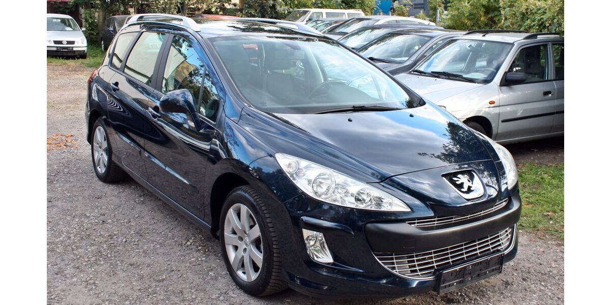 Peugeot 308 117.000 km 5.899 &euro; Berlin 13057