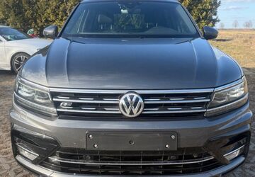 VW Tiguan 178.113 km 14.900 &euro; berlin 10829