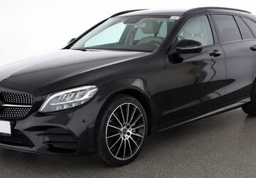 Mercedes-Benz C 300 70.915 km 26.880 &euro; Berlin 12103