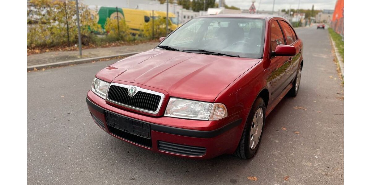 Skoda Octavia 188.000 km 2.499 &euro; Berlin 12057