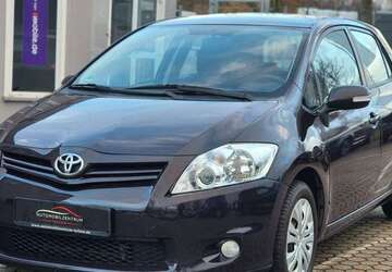 Toyota Auris 119.000 km 7.890 &euro; Teltow 14513