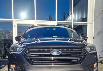 Ford Kuga 37.000 km 18.250 &euro; Berlin 13086