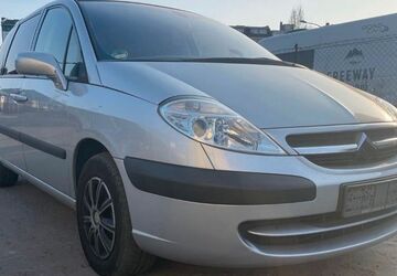 Citroen C8 140.000 km 2.290 &euro; Berlin 10551