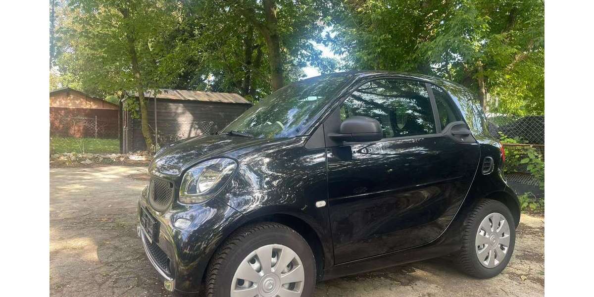 Smart forTwo 66.000 km 8.980 &euro; Berlin 14163
