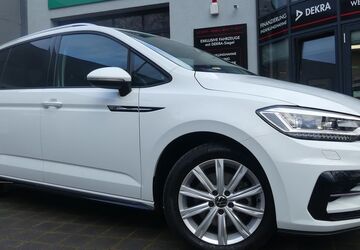 VW Touran 26.225 km 33.400 &euro; Berlin 13156