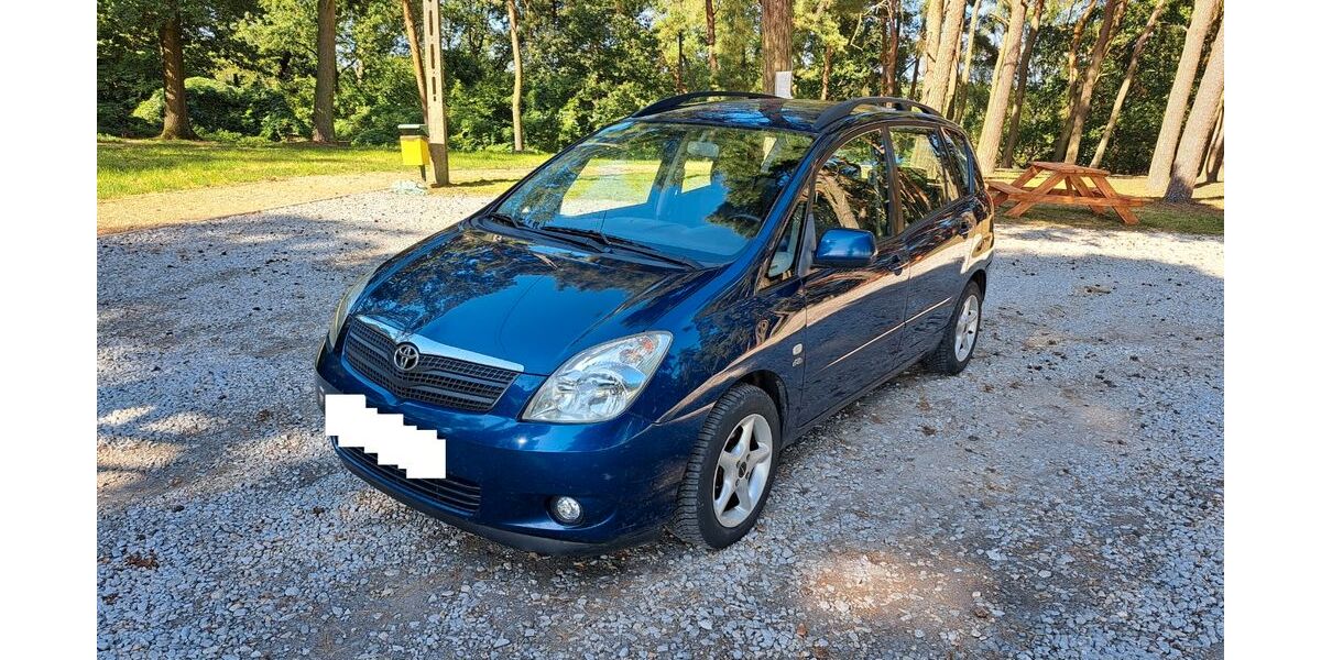 Toyota Corolla Verso 265.000 km 1.450 &euro; berlin 13403