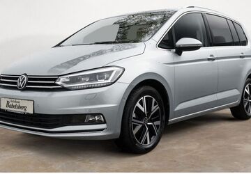 VW Touran 17.245 km 37.998 &euro; Potsdam 14482
