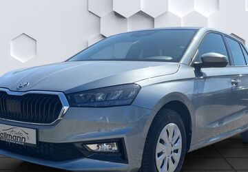Skoda Fabia 1.500 km 22.947 &euro; Berlin 12524