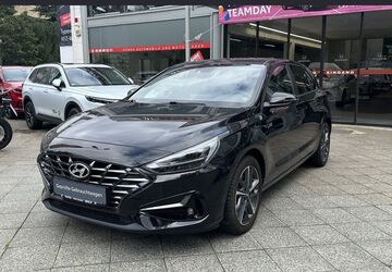 Hyundai i30 30.655 km 17.890 &euro; Berlin 13403