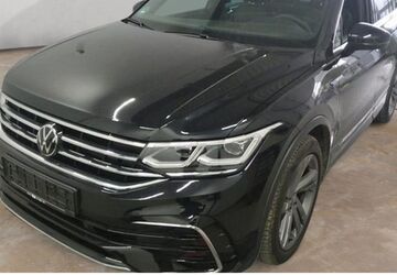 VW Tiguan 4.056 km 35.998 &euro; Potsdam 14482