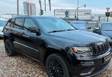 Jeep Grand Cherokee 80.048 km 34.999 &euro; Potsdam 14480