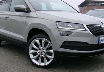 Skoda Karoq 1,5TSi Style ACC LED Kamera Family Paket II 32.882 km 25.980 &euro; Falkensee 14612