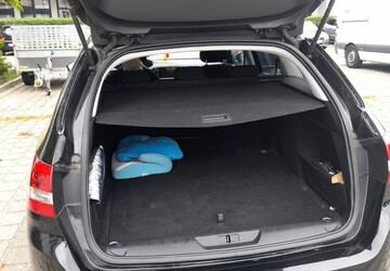 Peugeot 308 217.000 km 8.150 &euro; Berlin 10178