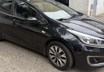 Kia ceed 1.6 Edition Platinum Navi Sporty Wagon 156.800 km 8.390 &euro; Berlin 10247