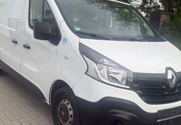 Renault Trafic 142.000 km 8.990 &euro; Berlin 12357